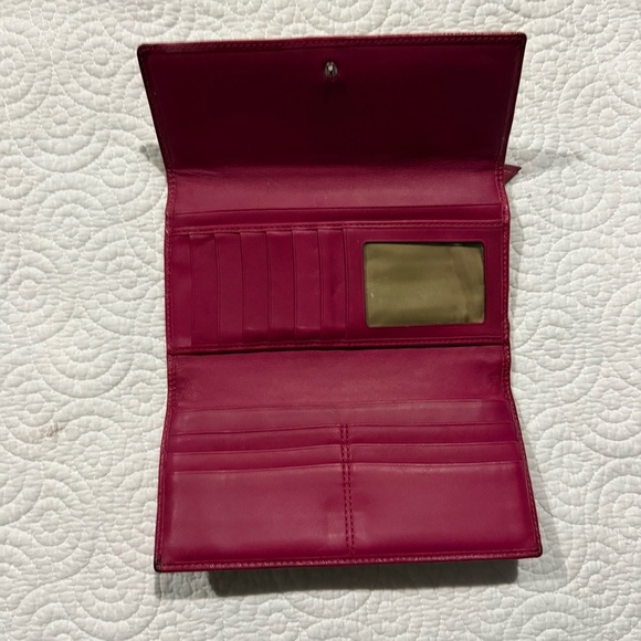 COACH Signature Large Snap Closure Wallet Red Accent with check book - Picture 5 of 14